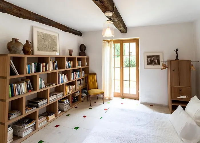 Chateau Marteret Вик-Фезансак