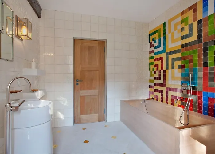 Летний дом Chateau Marteret Вик-Фезансак